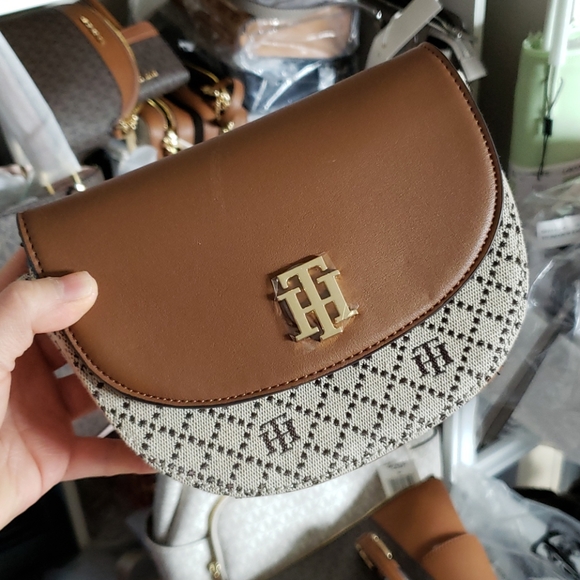 Authentic - Picture 1 of 3